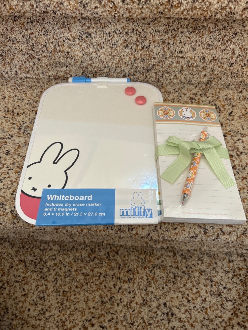 *New* Miffy whiteboard Plus Notepads & pen set